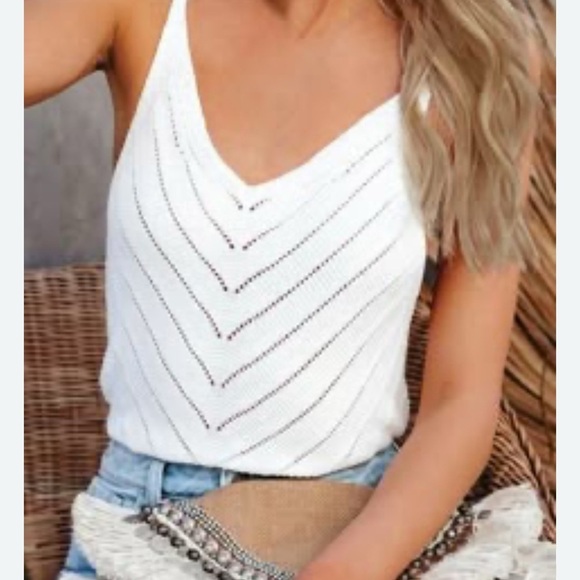 Umgee Tops - Umgee‎ White Chevron Knit Camisole